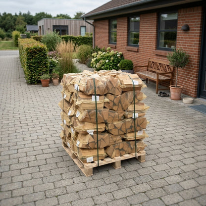 Ovntørret Birk i 54 sække - brændetårn